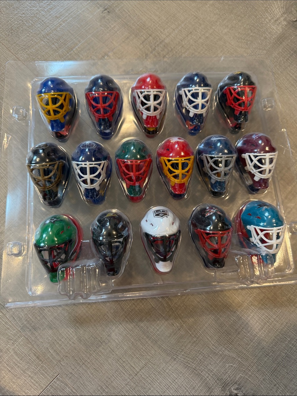 NHL Mini Goalie Mask Pack – Blue, Red, Green, White, Black, Yellow